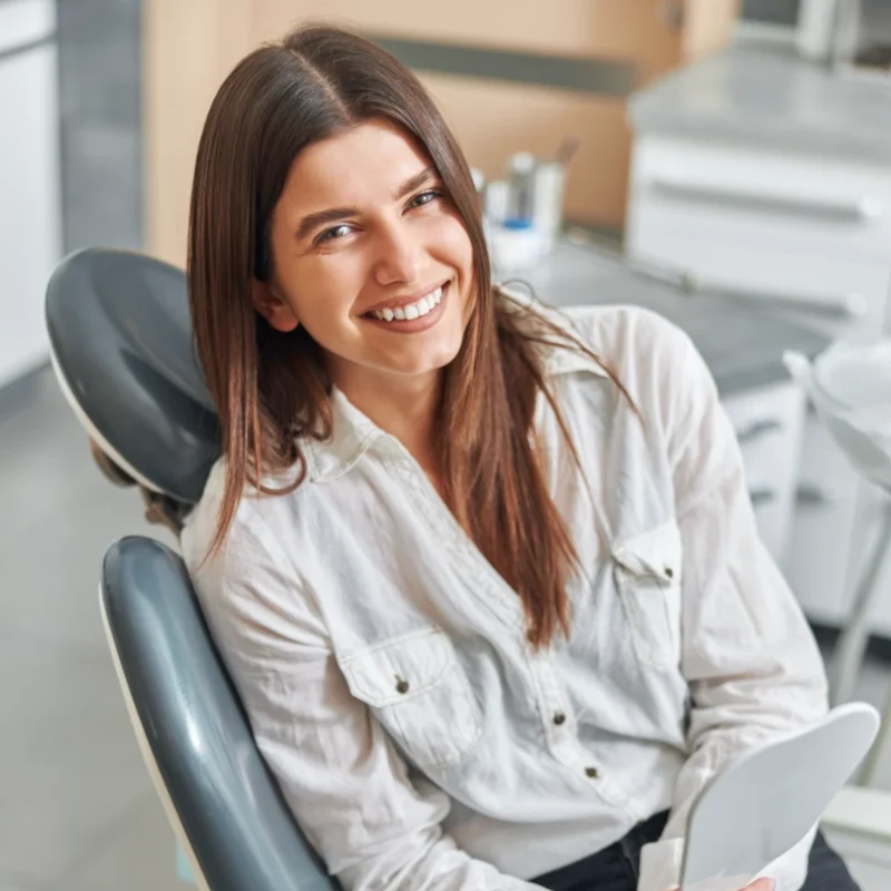 Philips Zoom Bleaching Düsseldorf bei unserem erfahrenen Zahnarzt für professionelle Zahnaufhellung